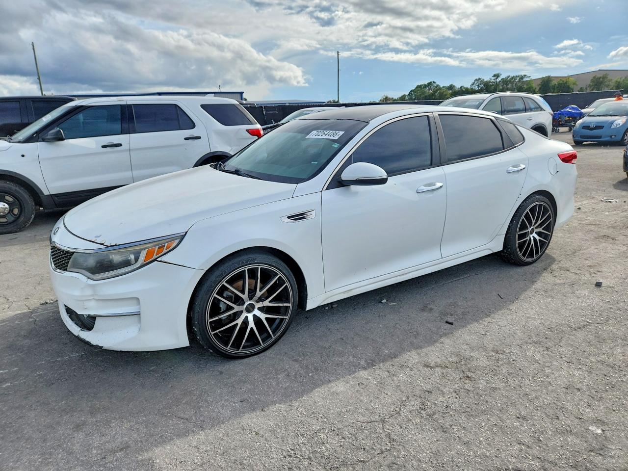 2016 KIA OPTIMA LX | 5XXGT4L37GG007877 | UPCARS