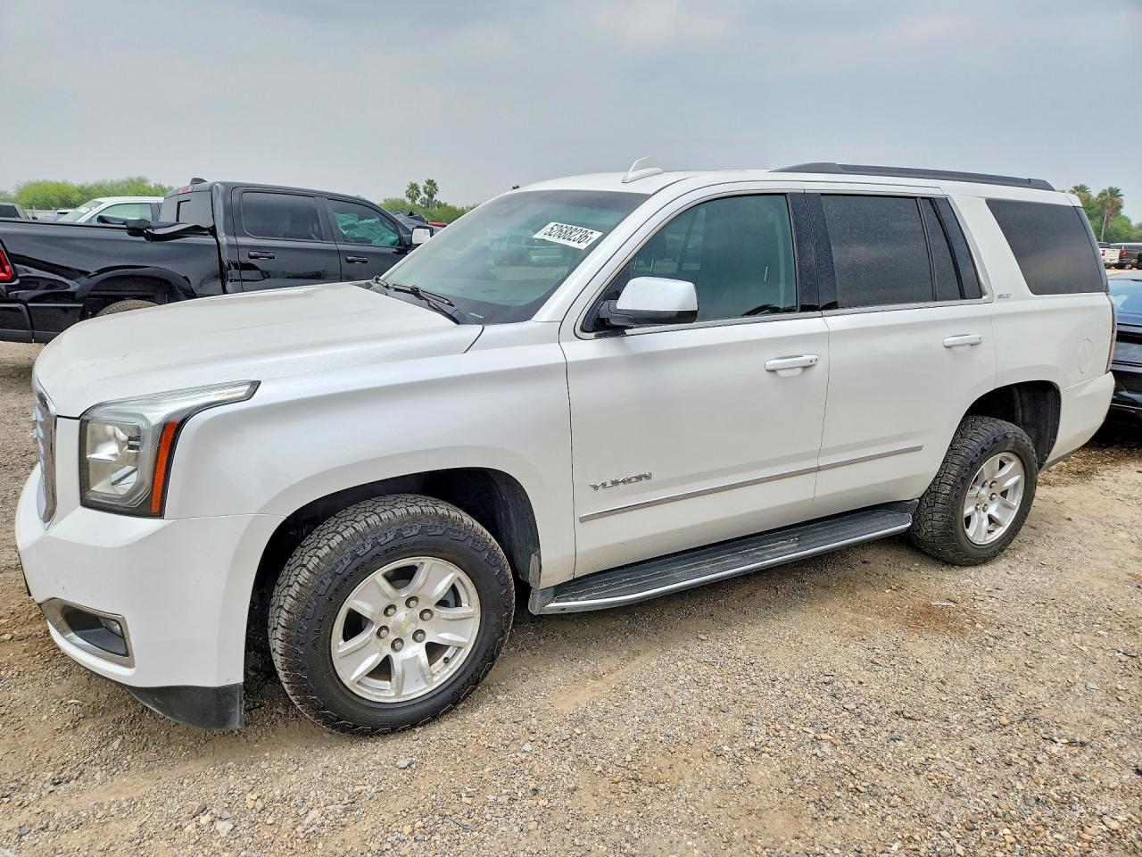 2017 GMC YUKON SLT | 1GKS1BKC0HR383183 | UPCARS
