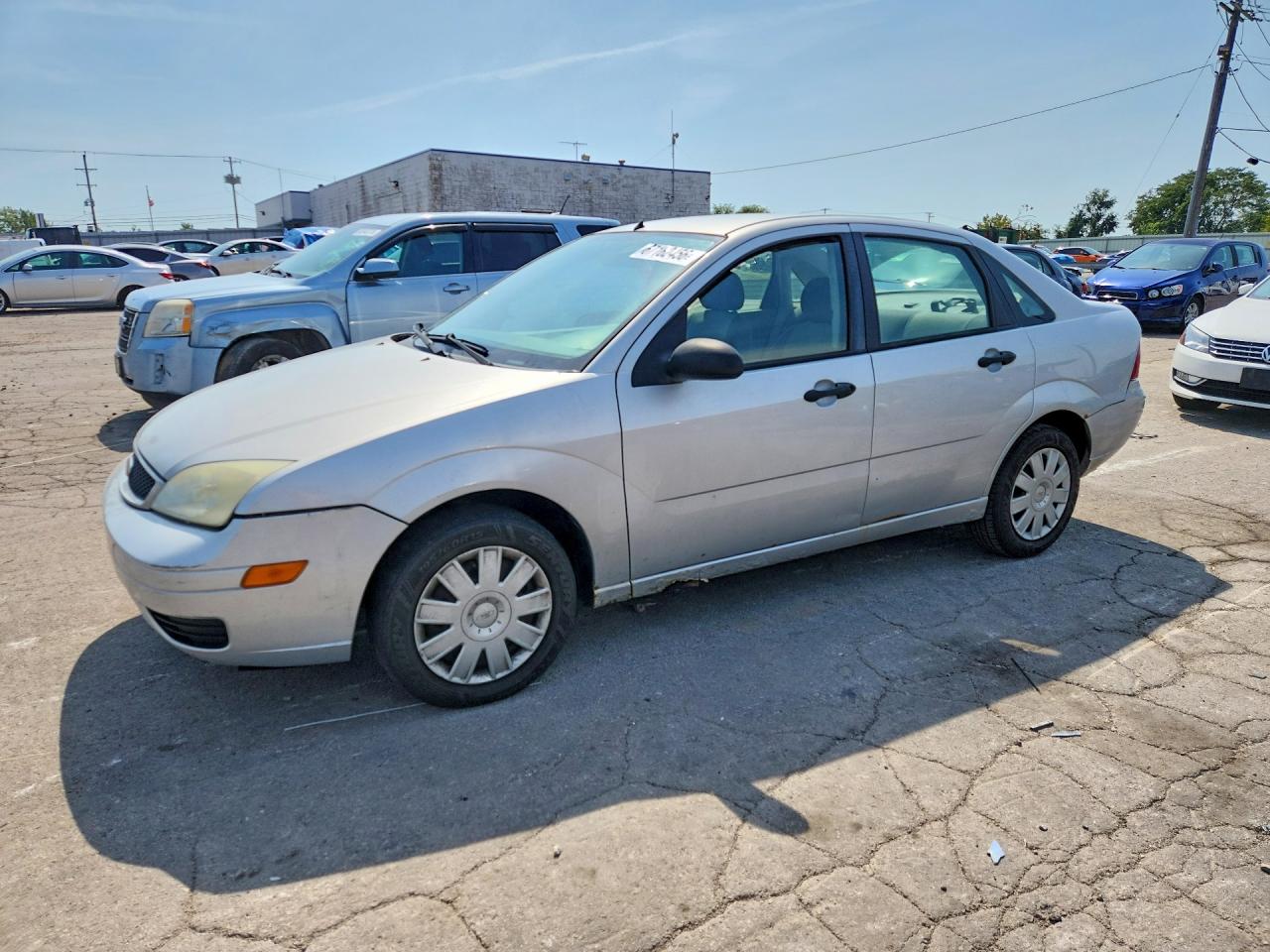 2005 FORD FOCUS ZX4 | 1FAFP34N95W272098 | UPCARS
