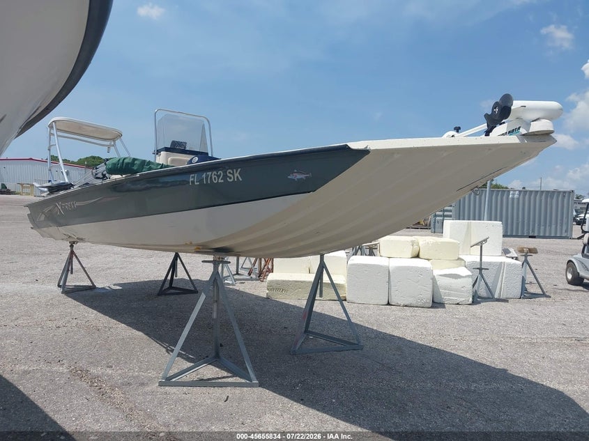 2017 ALUMA-WELD BOAT | JBC90570C717 | UPCARS