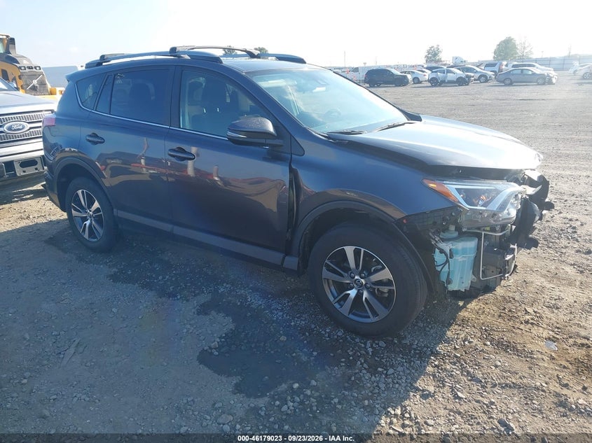 2017 TOYOTA RAV4 XLE | JTMWFREV3HJ144455 | UPCARS