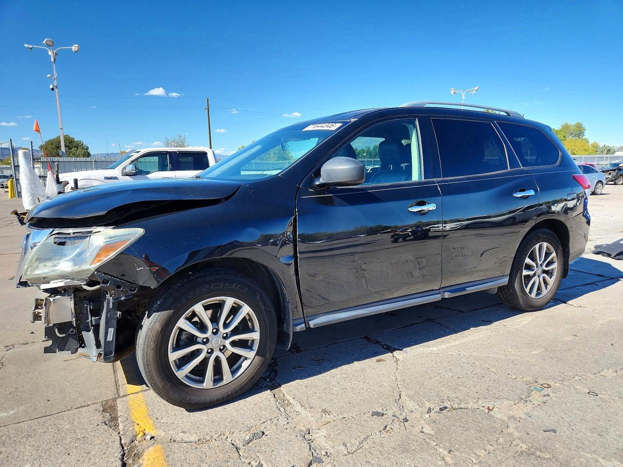 2015 NISSAN PATHFINDER S | 5N1AR2MM7FC694949 | UPCARS