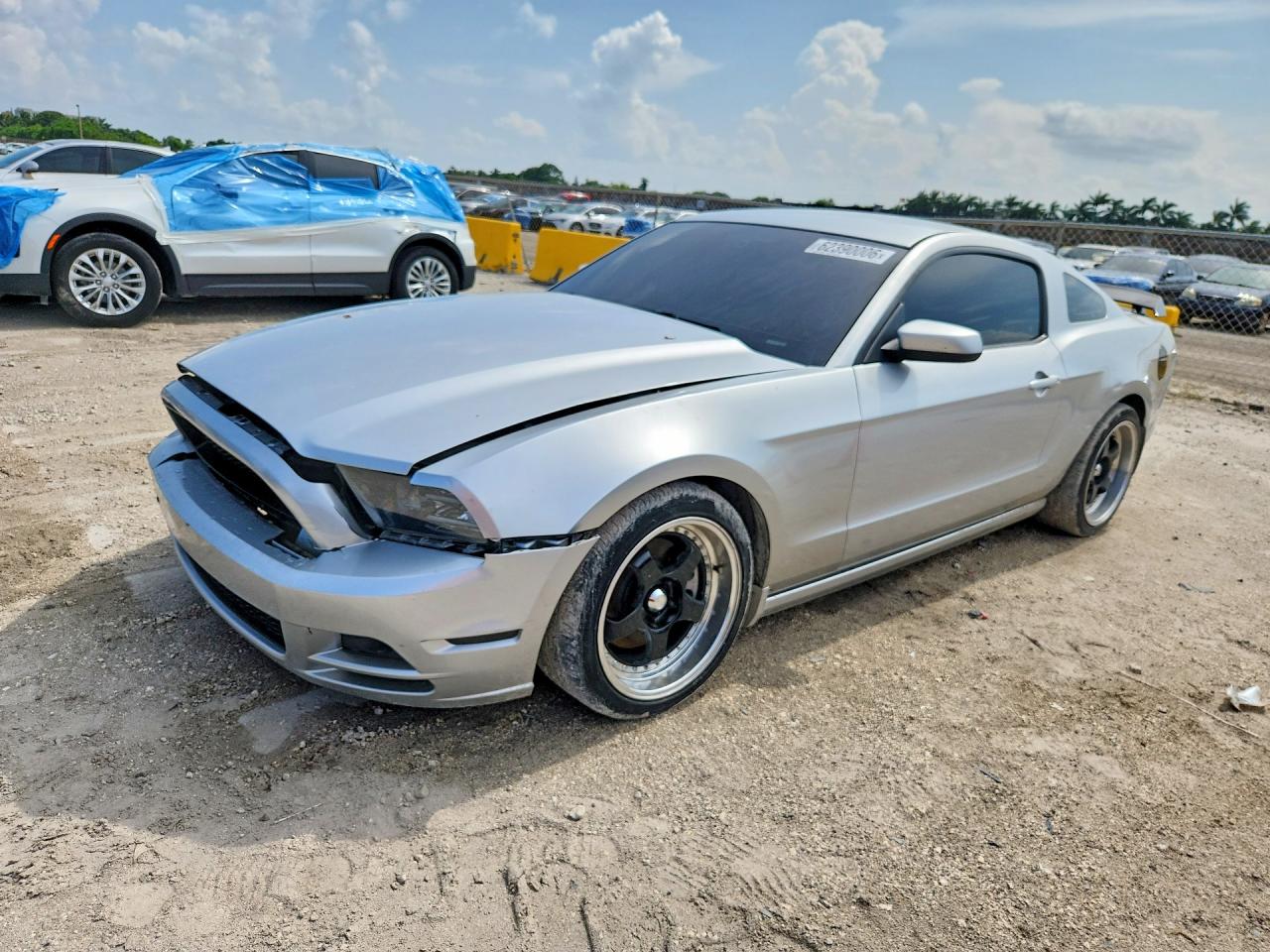 2014 FORD MUSTANG | 1ZVBP8AM3E5290536 | UPCARS