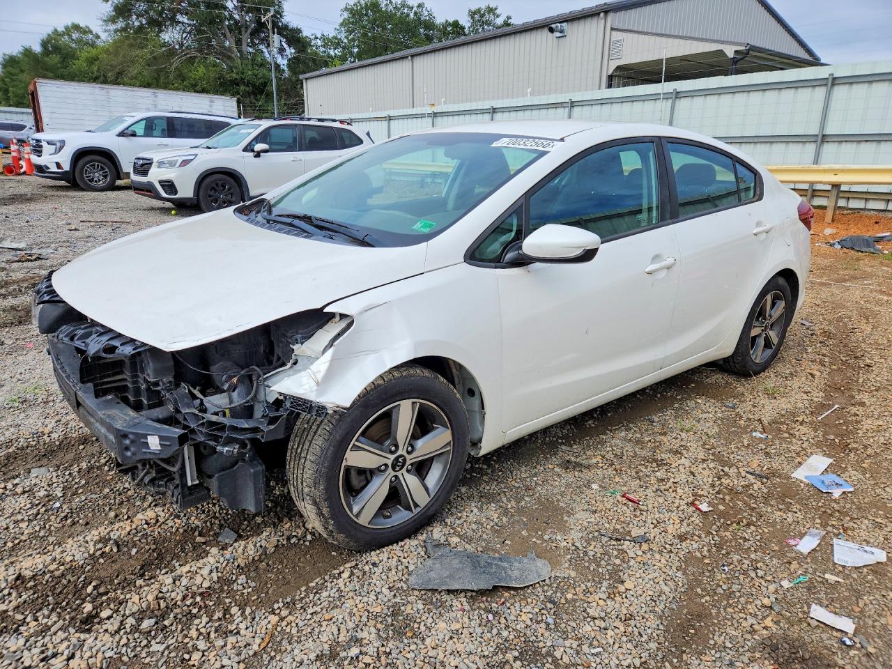 2018 KIA FORTE LX | 3KPFL4A77JE260781 | UPCARS