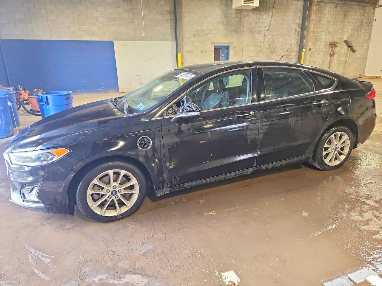 2020 FORD FUSION TITANIUM | 3FA6P0SU8LR132066 | UPCARS