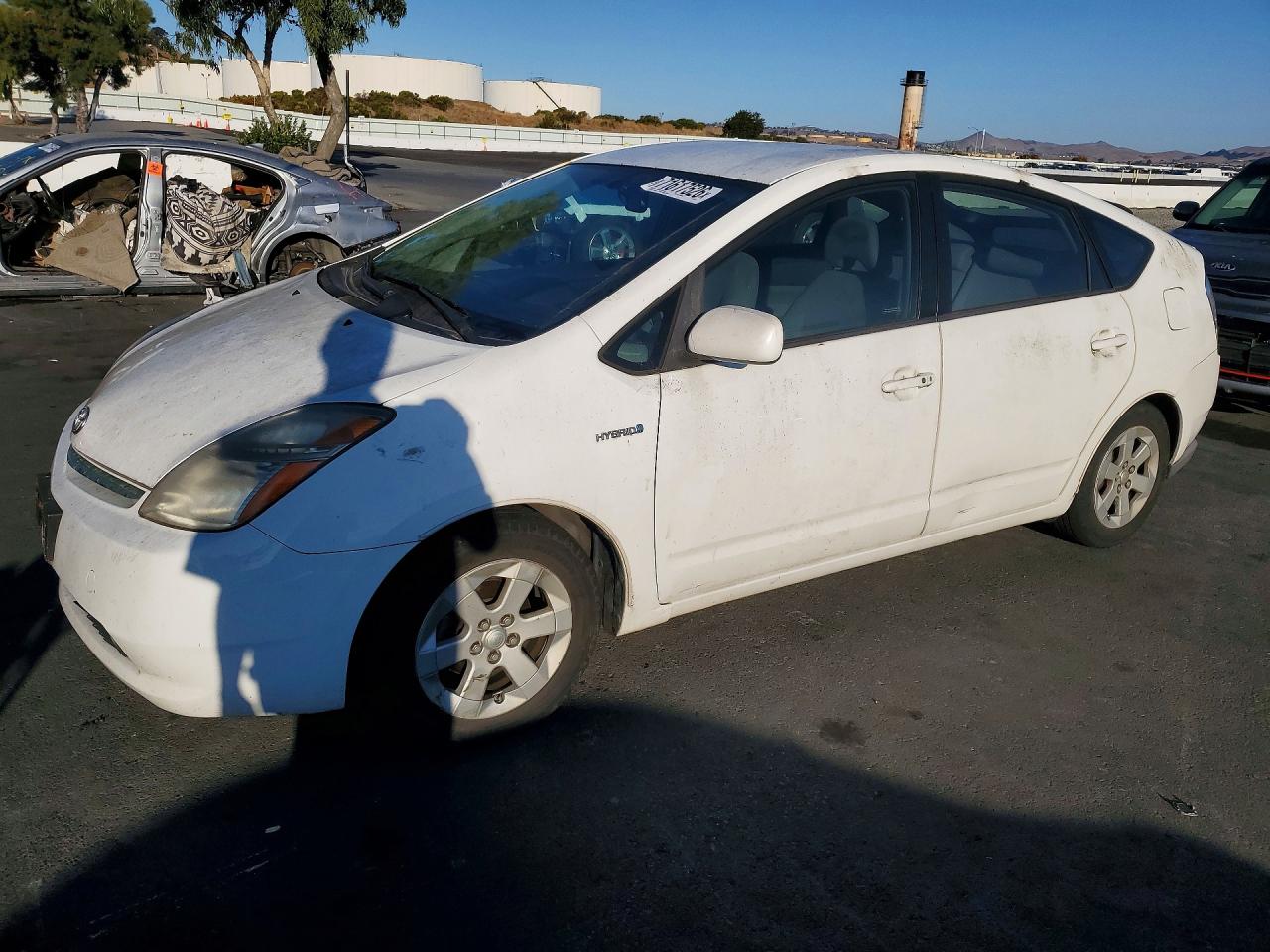 2007 TOYOTA PRIUS BASE | JTDKB20U377670144 | UPCARS