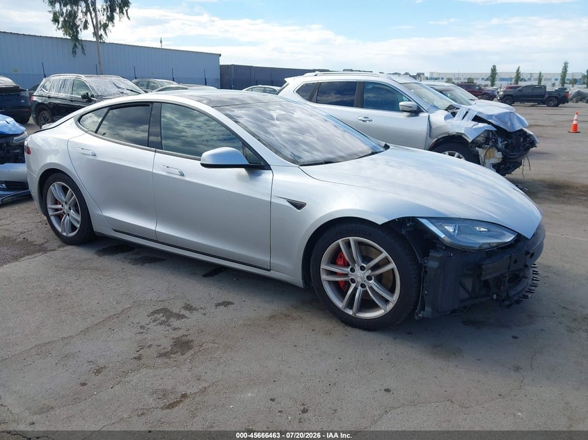 2015 TESLA MODEL S 70D/85D/P85D | 5YJSA1H27FFP71048 | UPCARS