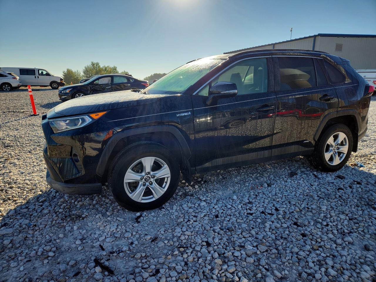 2019 TOYOTA RAV4 XLE | 2T3RWRFV2KW014915 | UPCARS