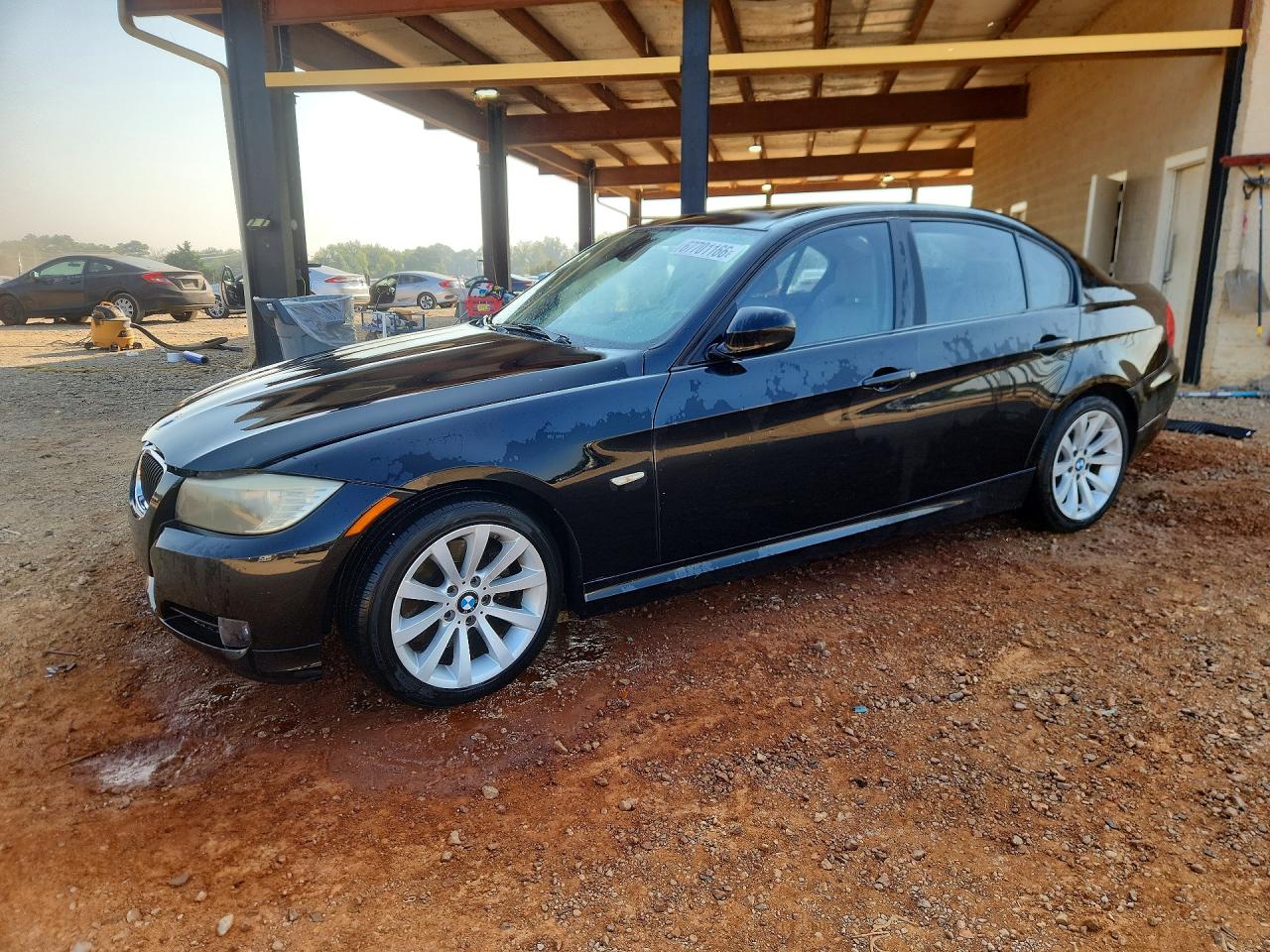 2011 BMW 3 SERIES I | WBAPH7C52BE851355 | UPCARS