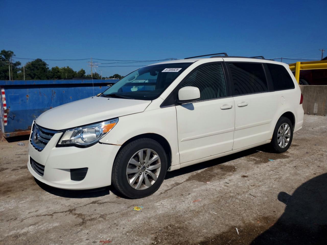 2012 VOLKSWAGEN ROUTAN SE | 2C4RVABGXCR353901 | UPCARS