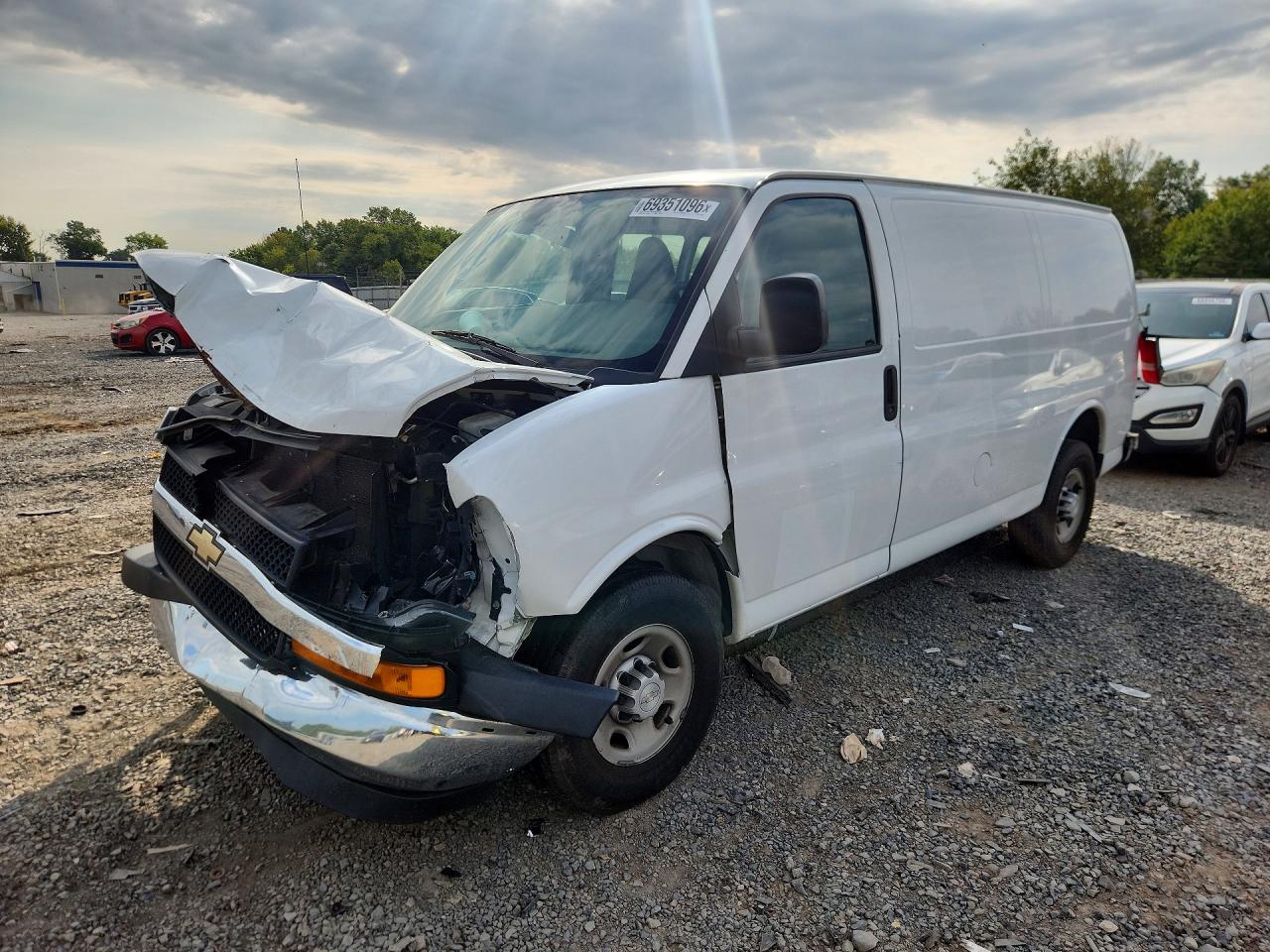 2017 CHEVROLET EXPRESS | 1GCZGGFG5H1112394 | UPCARS