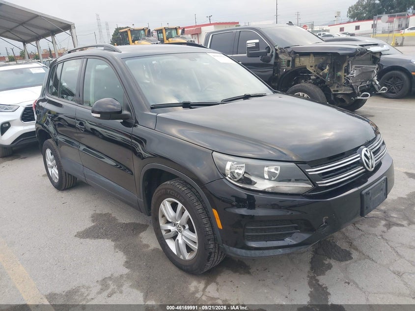 2017 VOLKSWAGEN TIGUAN 2.0T/2.0T S | WVGAV7AX1HK027584 | UPCARS
