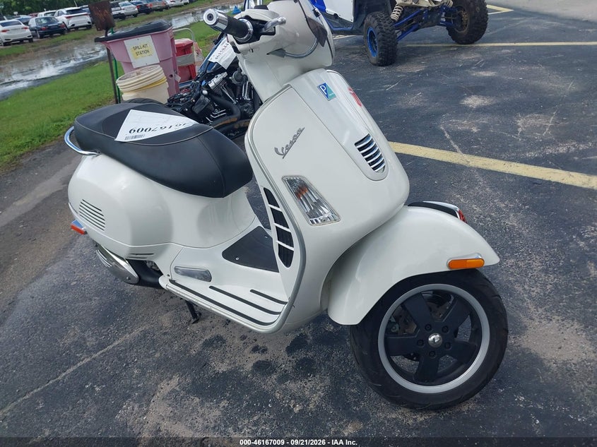 2012 VESPA GTS 300 SUPER | ZAPM459L3C5703274 | UPCARS