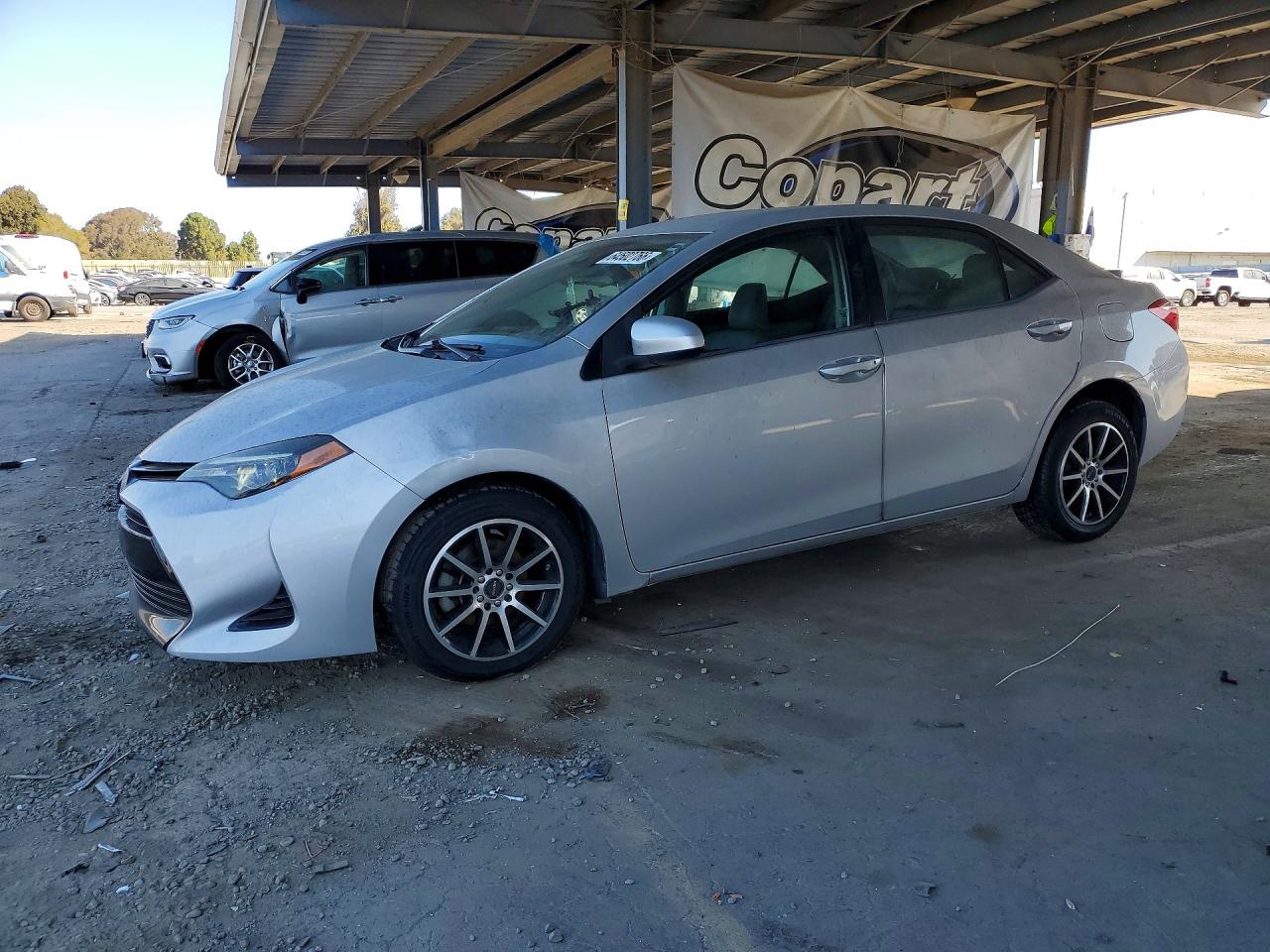 2018 TOYOTA COROLLA LE | 2T1BURHEXJC964081 | UPCARS