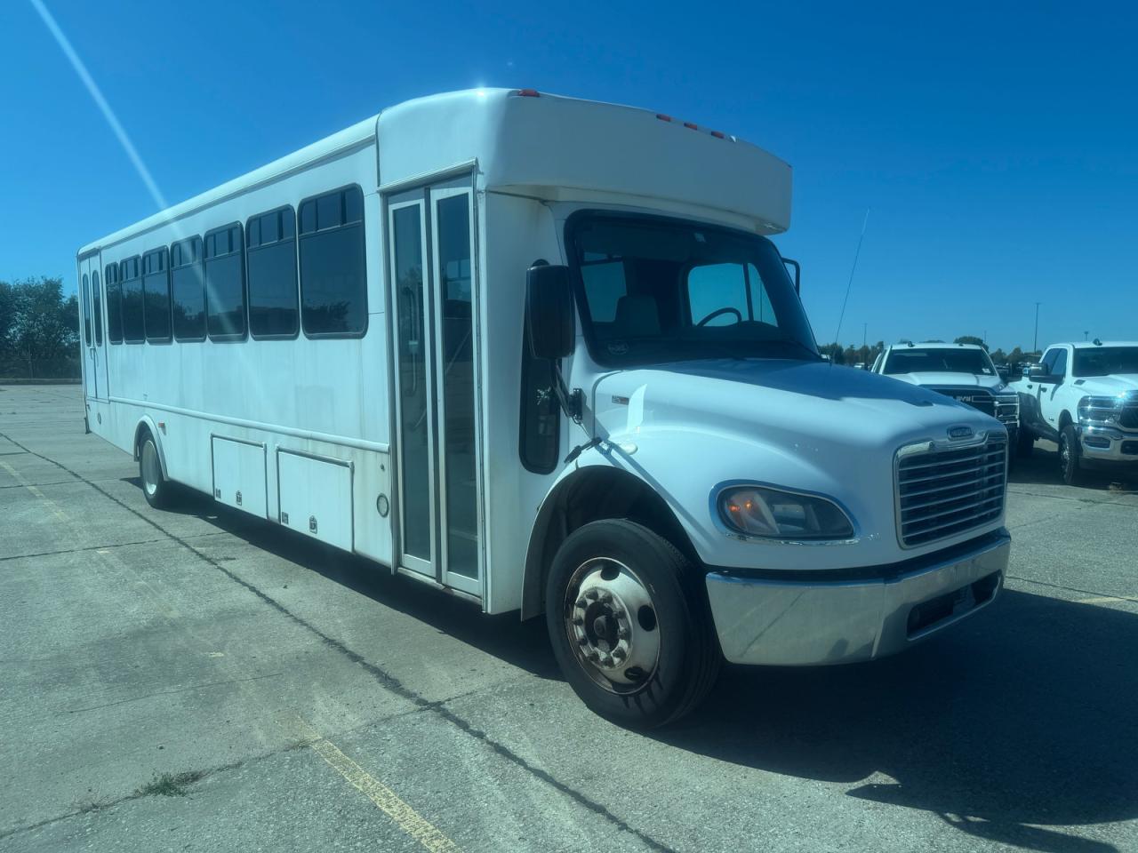 2015 FREIGHTLINER ALL OTHER S-2 | 4UZADSDT6FCGS0091 | UPCARS