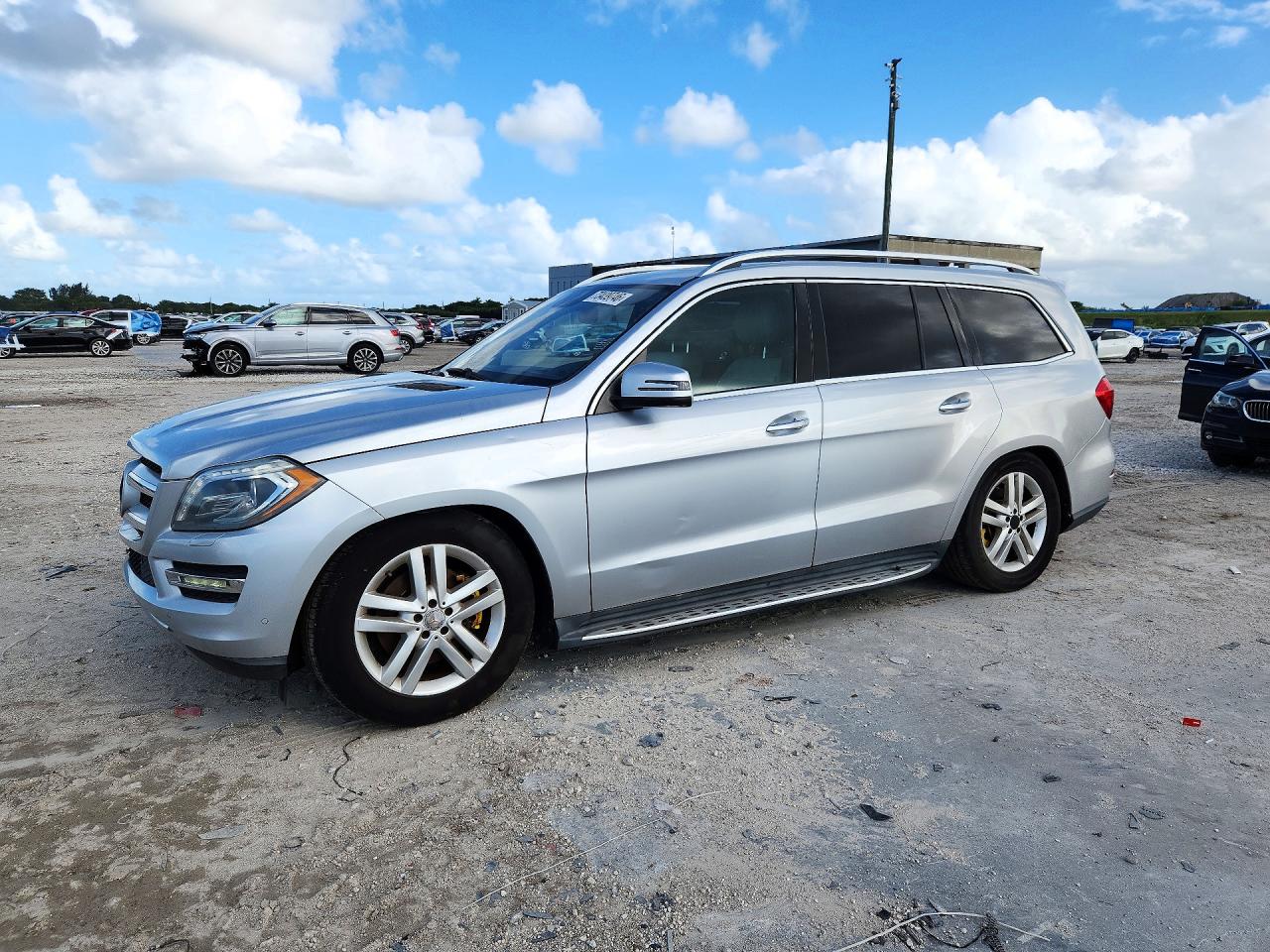 2014 MERCEDES-BENZ GL-CLASS 450 4MATIC | 4JGDF7CE6EA307296 | UPCARS