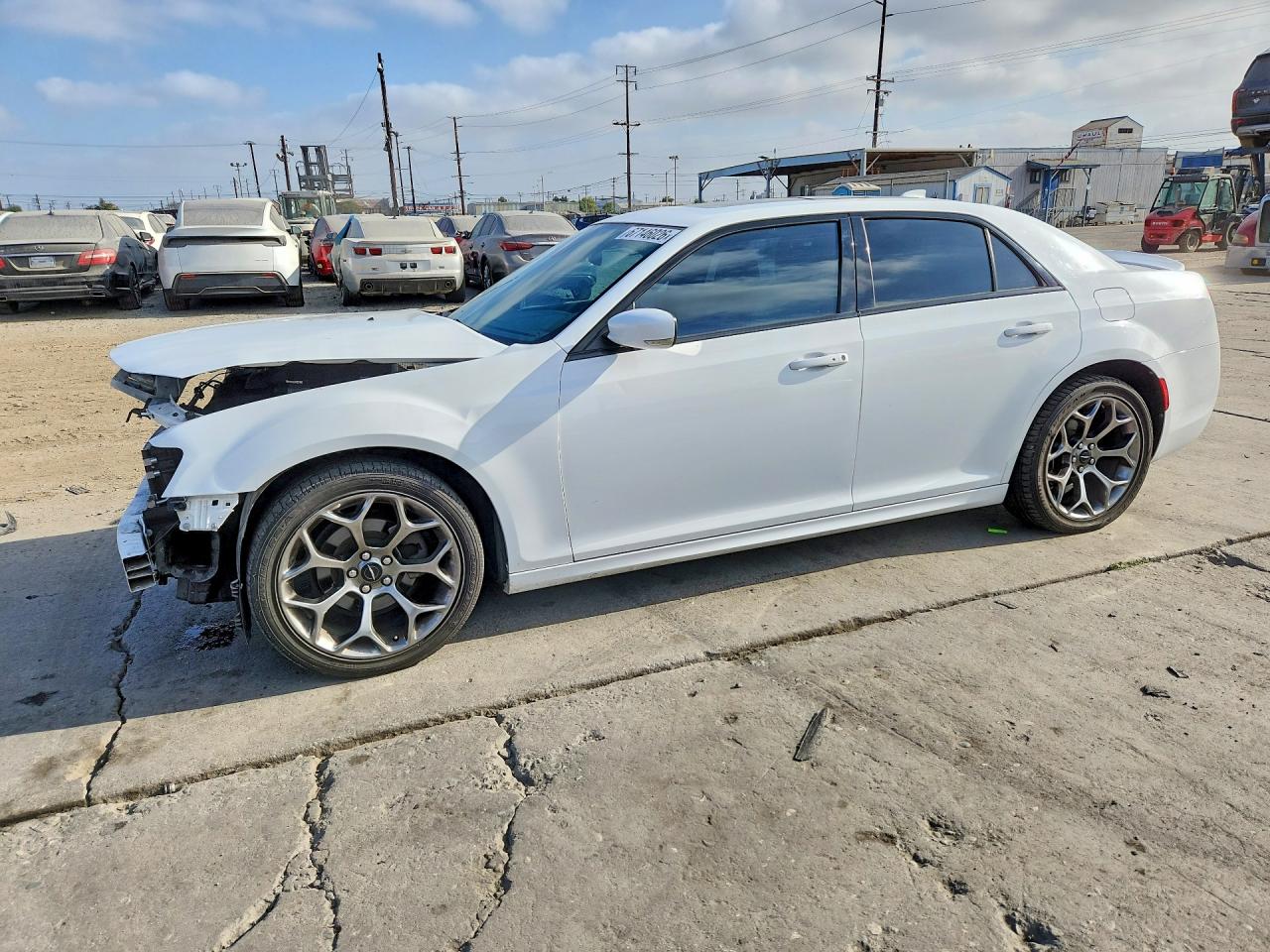 2018 CHRYSLER 300 S | 2C3CCABG7JH244749 | UPCARS