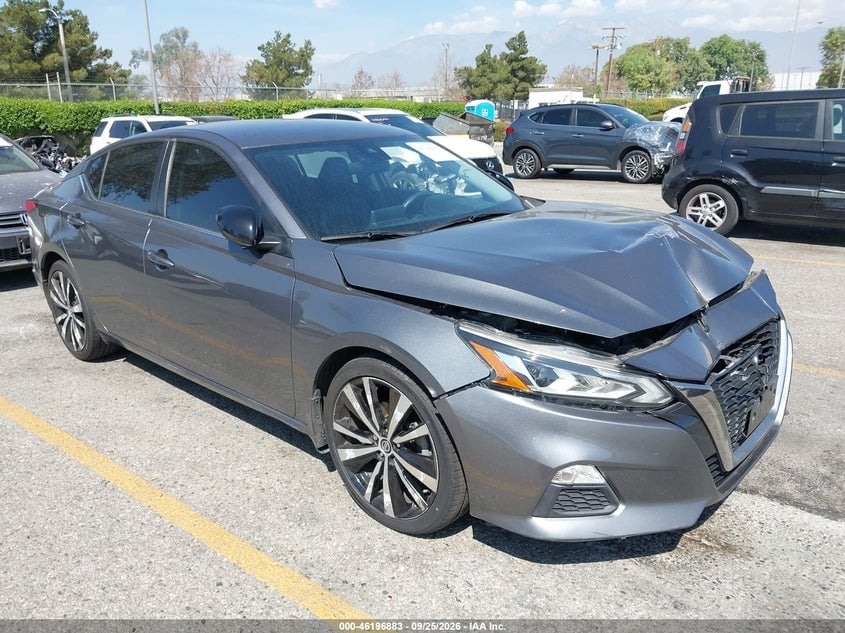 2020 NISSAN ALTIMA SR FWD | 1N4BL4CV8LC129255 | UPCARS
