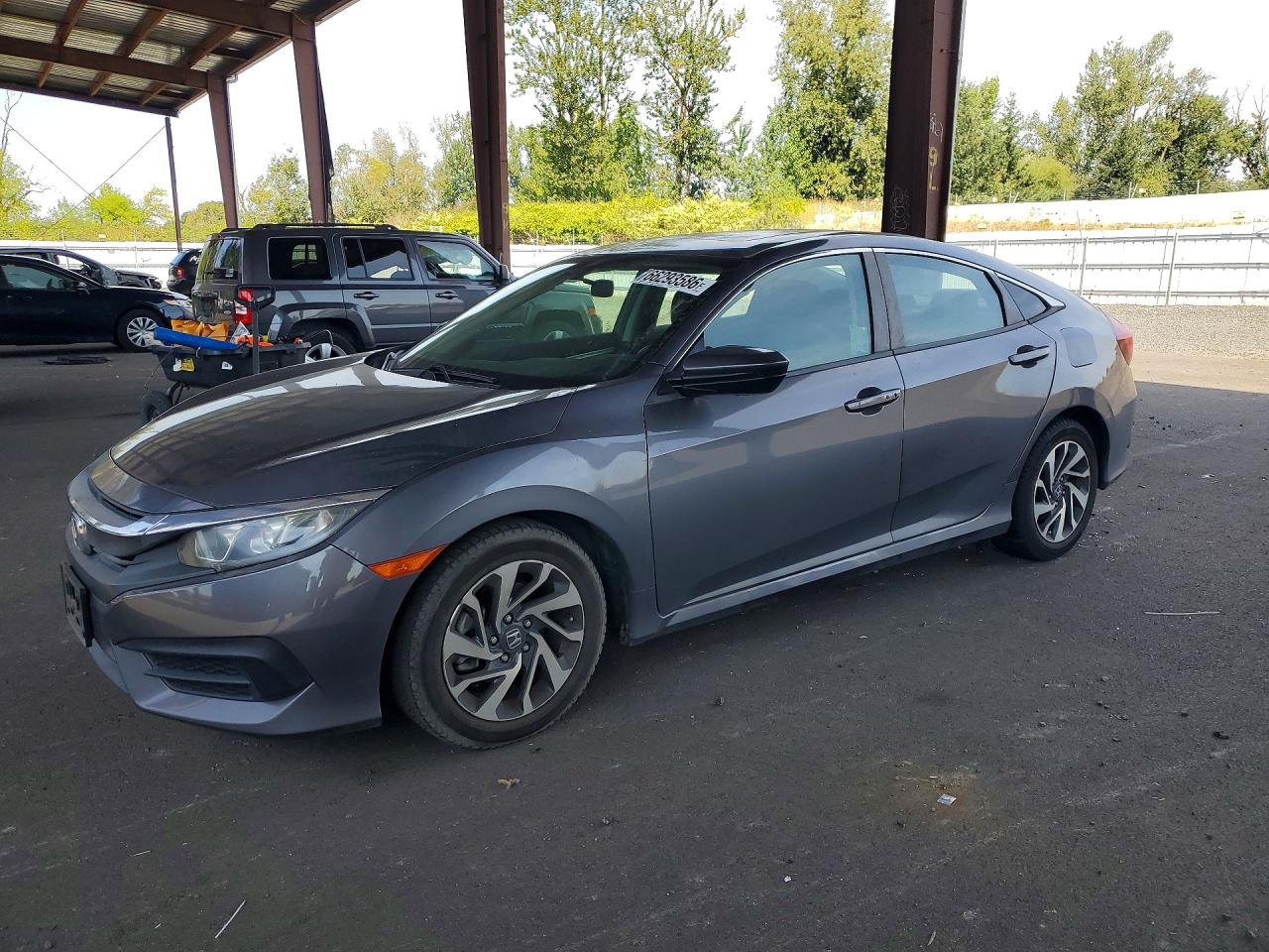 2018 HONDA CIVIC EX | 2HGFC2F70JH580897 | UPCARS