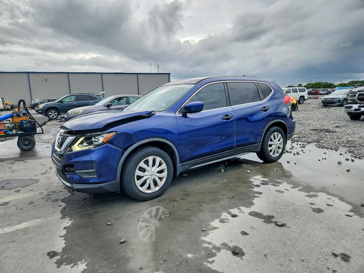 2017 NISSAN ROGUE S | JN8AT2MT9HW131078 | UPCARS