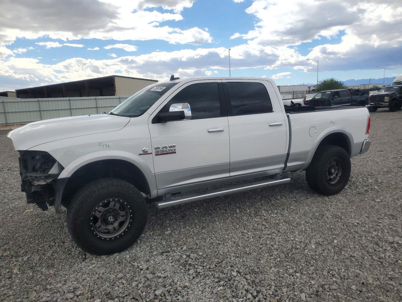 2015 RAM 3500 LARAMIE | 3C63R3EL1FG703576 | UPCARS
