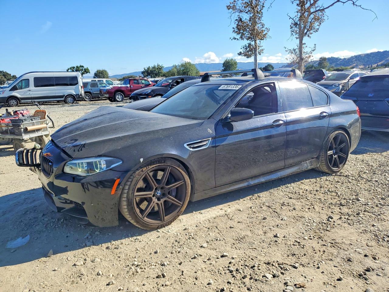 2015 BMW M5 | WBSFV9C57FD594555 | UPCARS