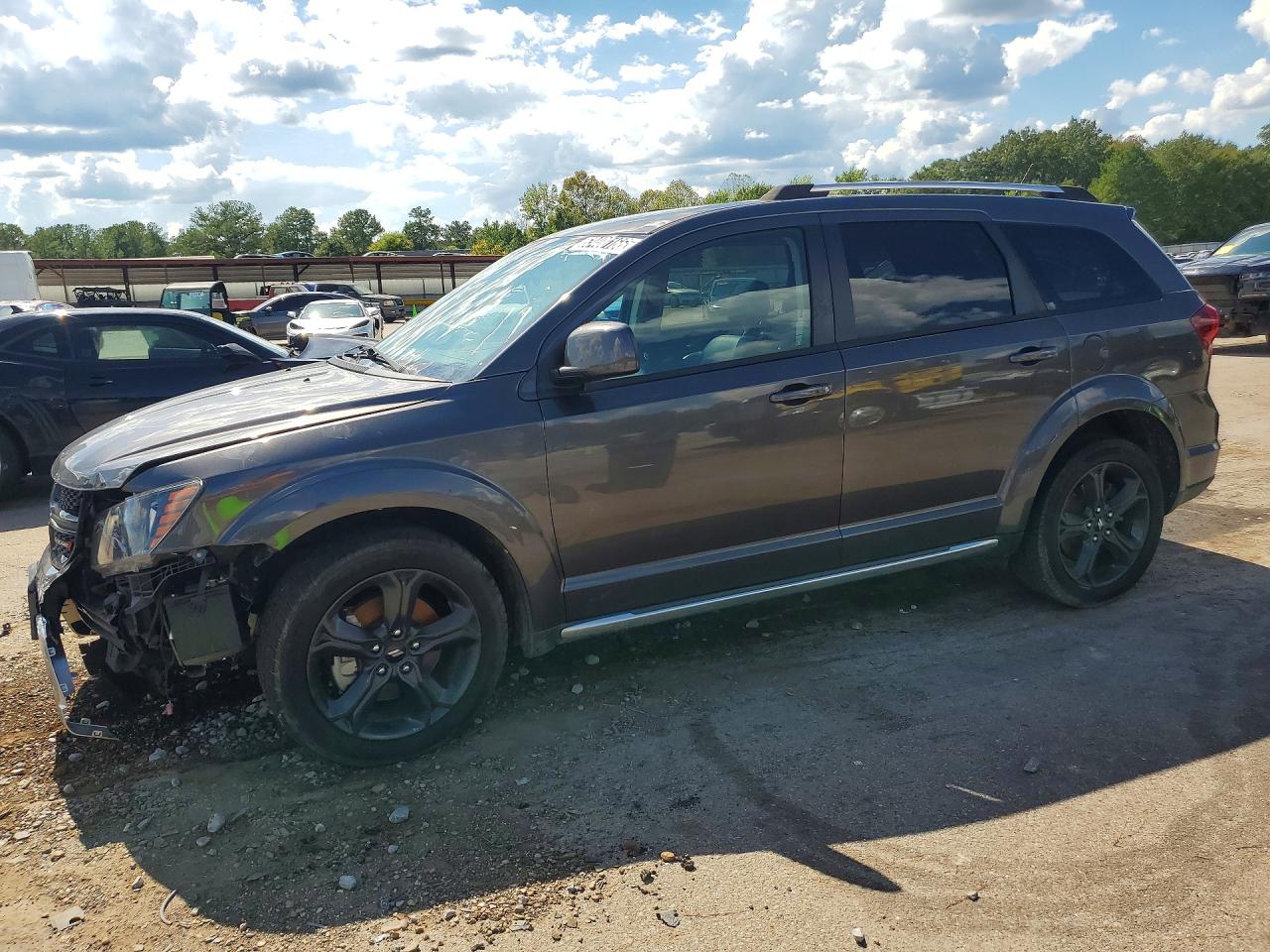 2018 DODGE JOURNEY CROSSROAD | 3C4PDDGG8JT386720 | UPCARS