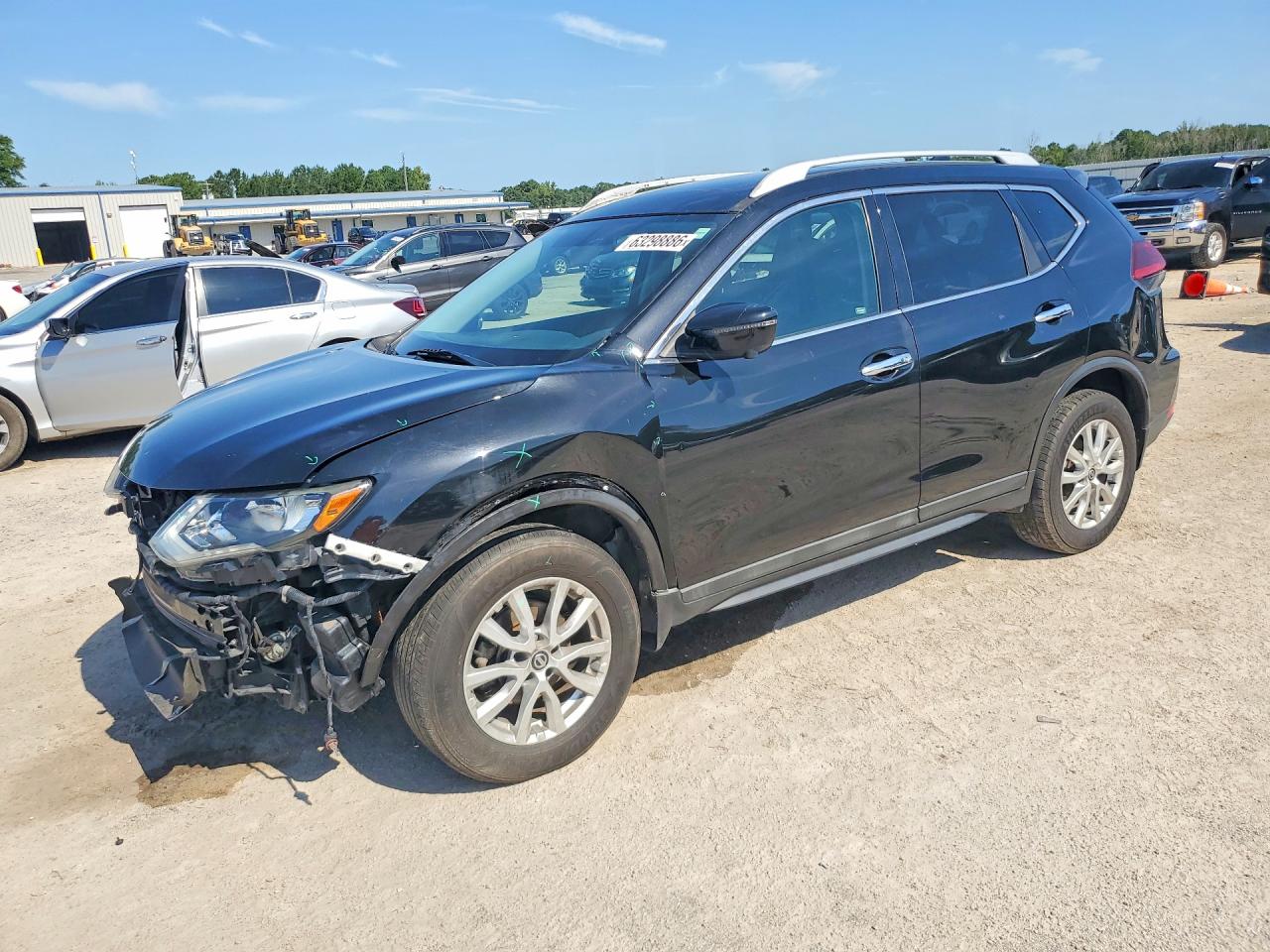 2018 NISSAN ROGUE SV | 5N1AT2MV0JC756596 | UPCARS
