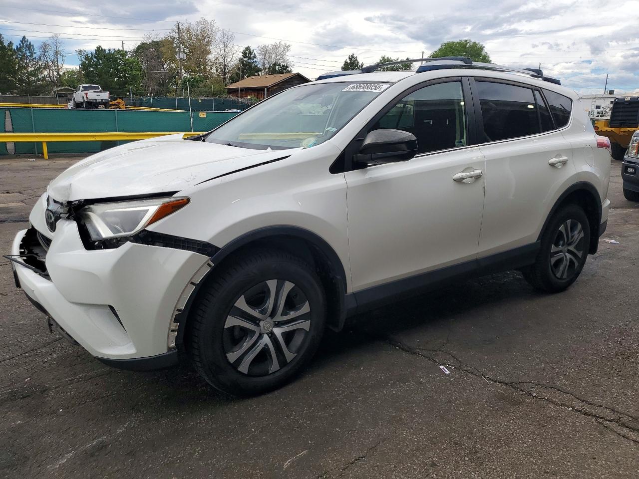 2018 TOYOTA RAV4 LE | JTMBFREV3JJ225282 | UPCARS