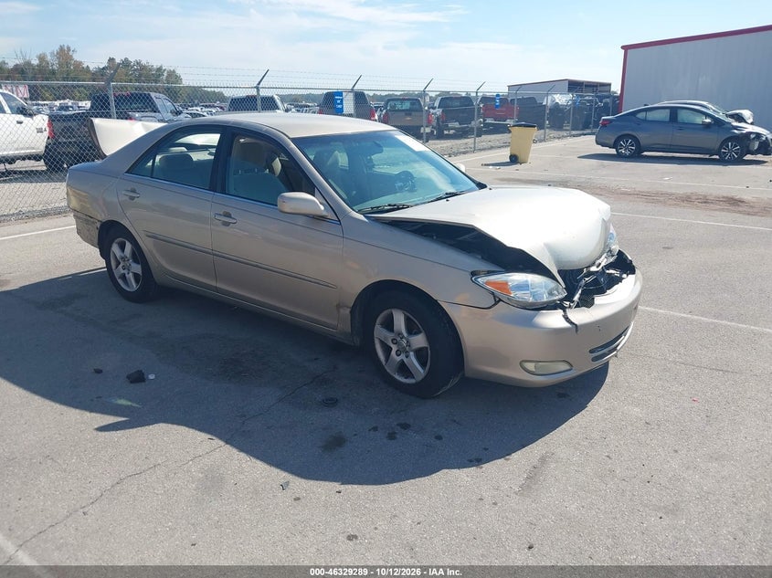 2004 TOYOTA CAMRY XLE | 4T1BE30K44U869613 | UPCARS