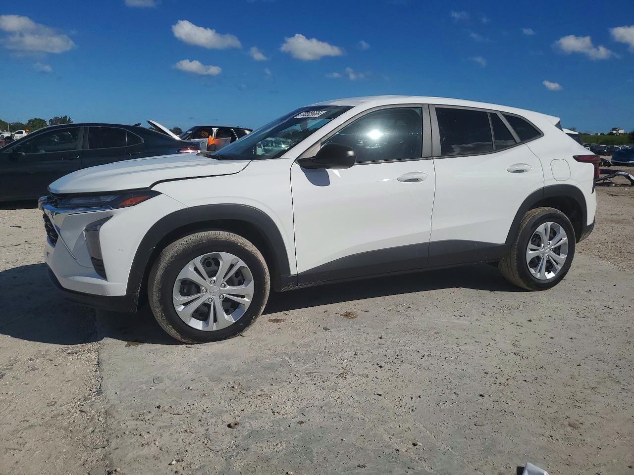 2025 CHEVROLET TRAX LS | KL77LFEP9SC236787 | UPCARS