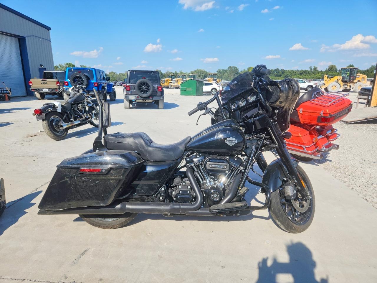2023 HARLEY-DAVIDSON FL | 1HD1KRP1XPB653823 | UPCARS