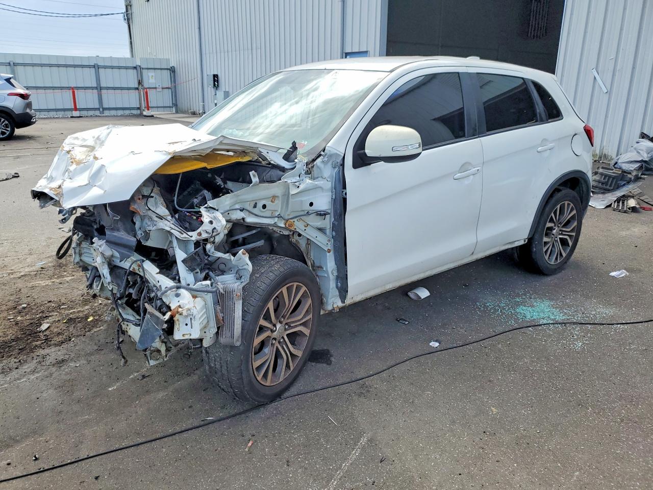 2017 MITSUBISHI OUTLANDER ES | JA4AP3AU5HZ020524 | UPCARS