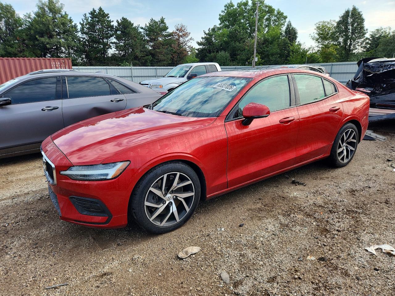 2019 VOLVO S60 T6 MOMENTUM | 7JRA22TK7KG005764 | UPCARS