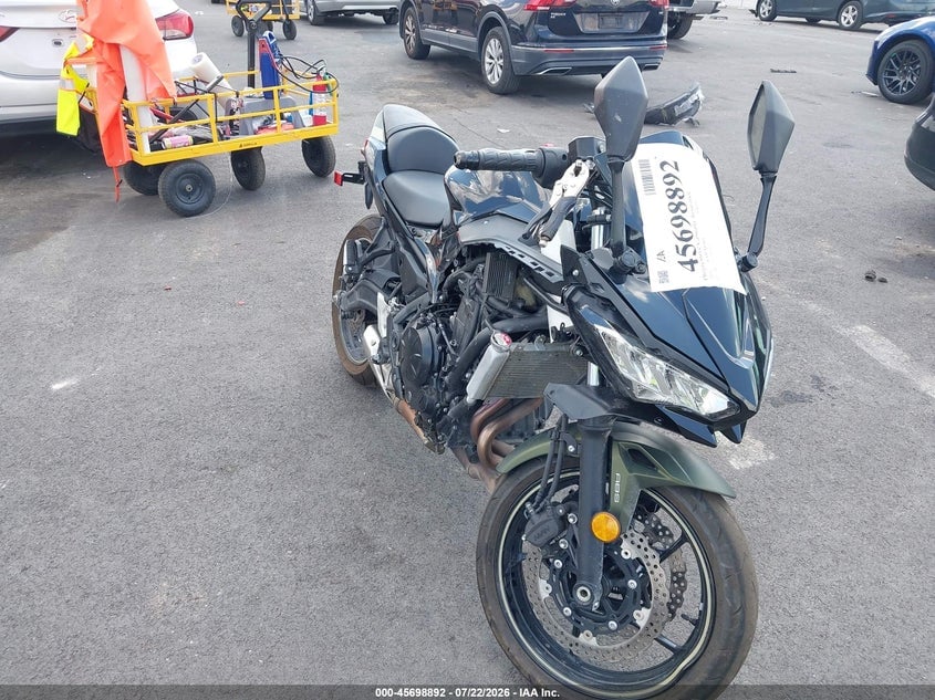 2024 KAWASAKI EX650 P | ML5EXEP14RDAD3272 | UPCARS