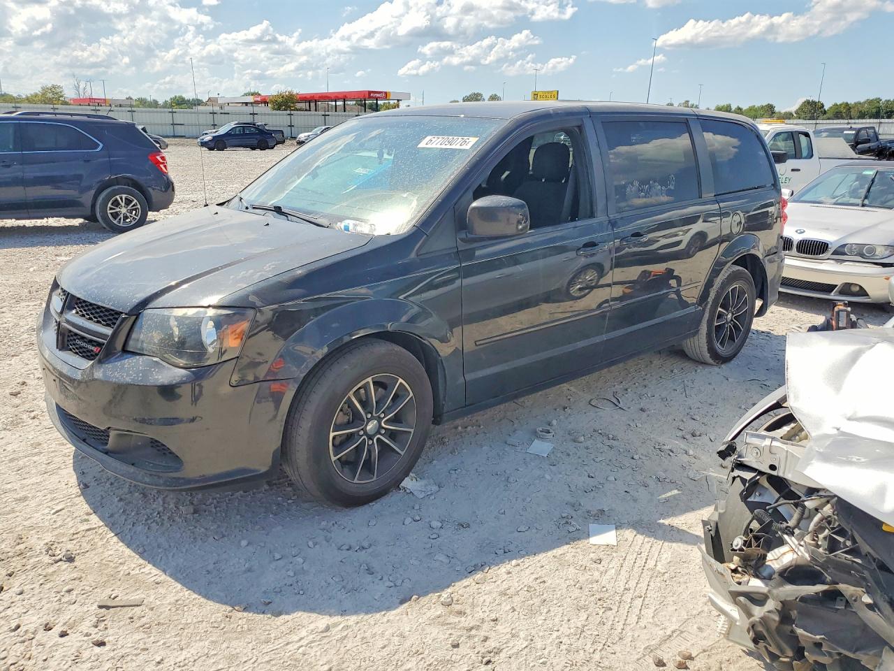 2015 DODGE CARAVAN SE | 2C4RDGBG4FR685083 | UPCARS
