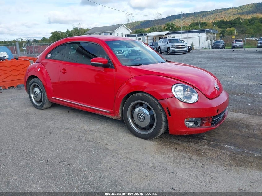 2013 VOLKSWAGEN BEETLE 2.5L | 3VWJX7AT1DM611186 | UPCARS