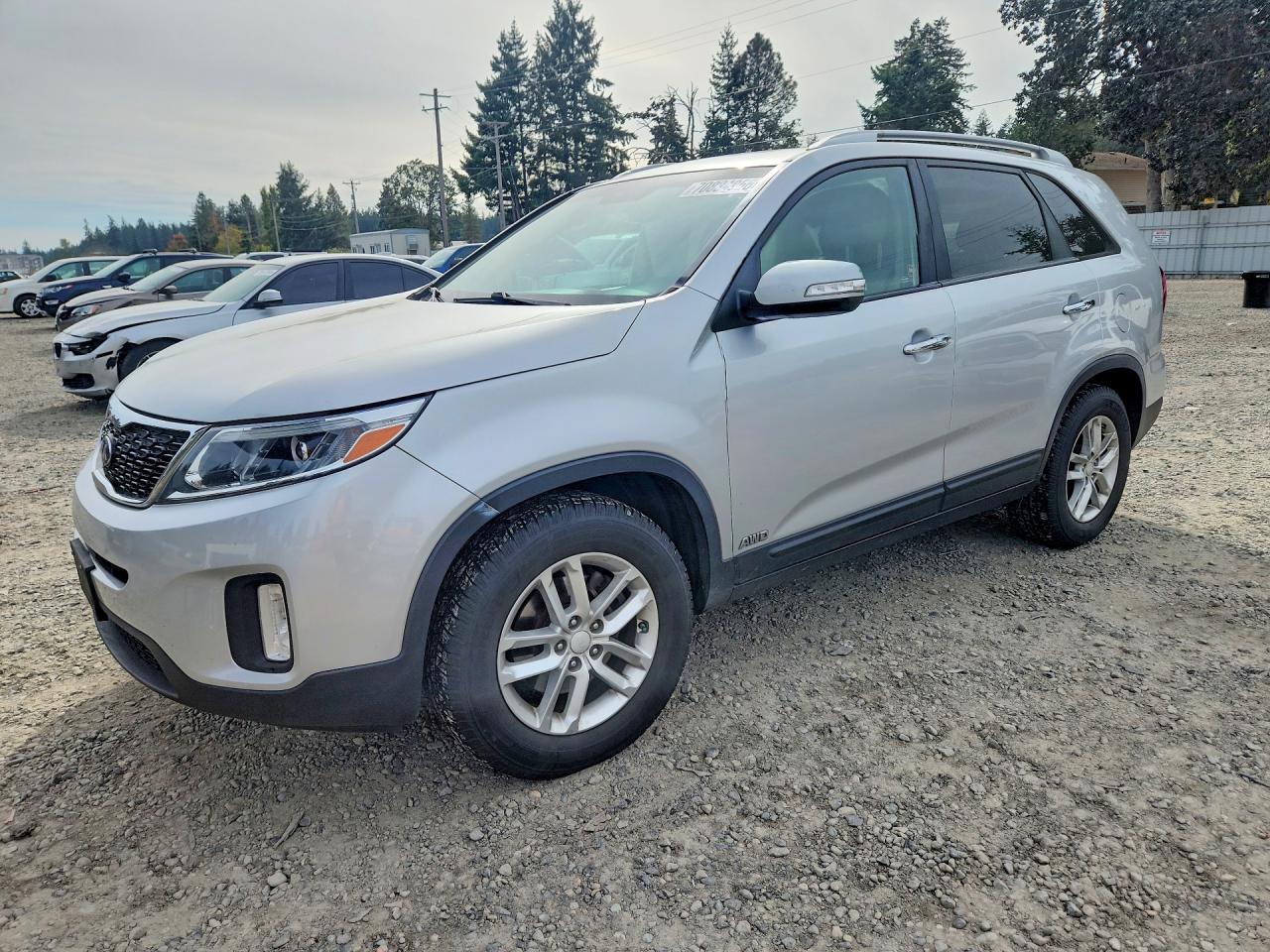 2014 KIA SORENTO LX | 5XYKTCA61EG465067 | UPCARS