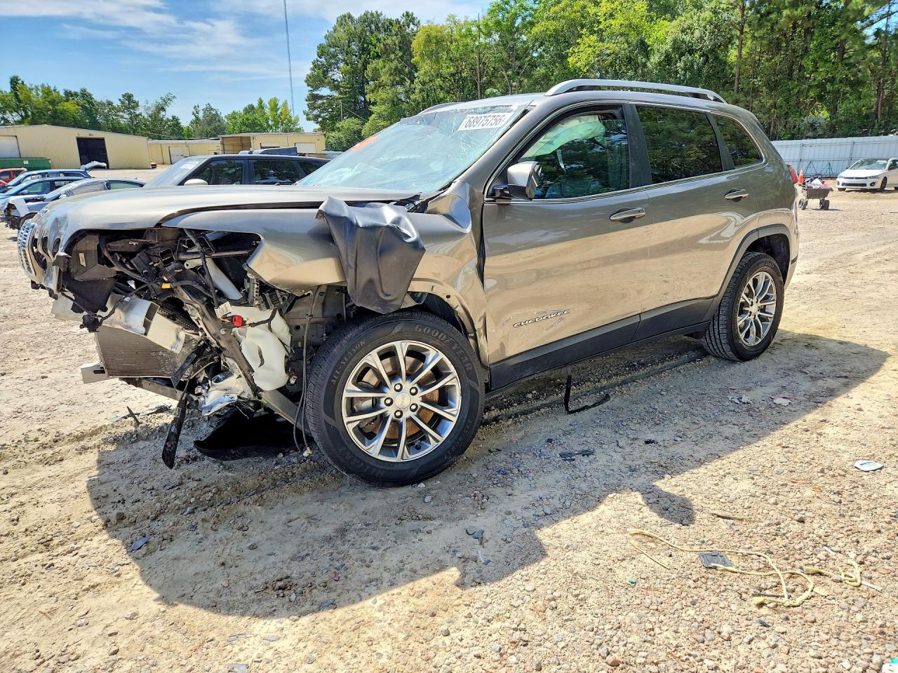2019 JEEP CHEROKEE LATITUDE PLUS | 1C4PJLLB8KD129349 | UPCARS