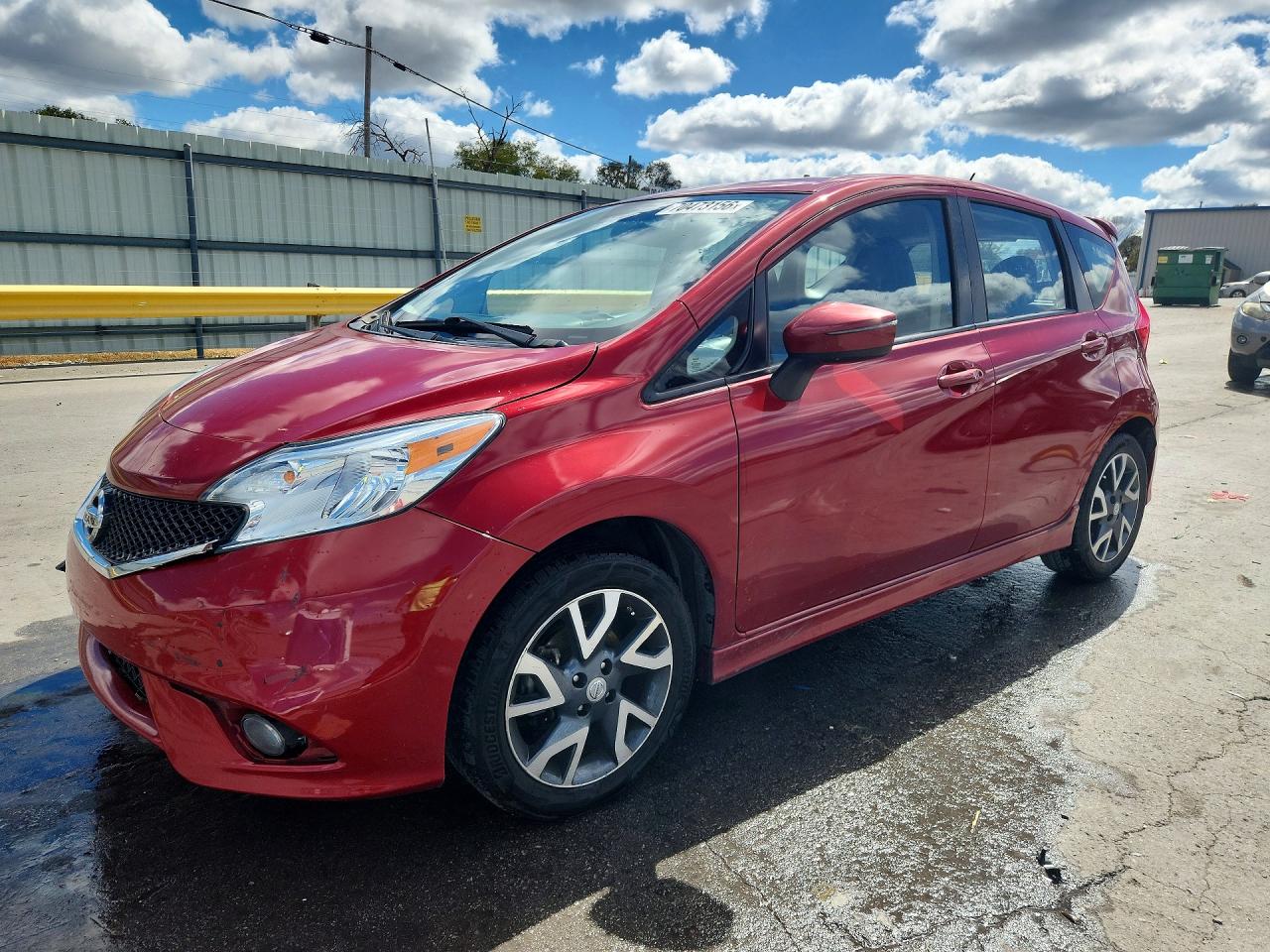2015 NISSAN VERSA SR | 3N1CE2CP6FL439981 | UPCARS