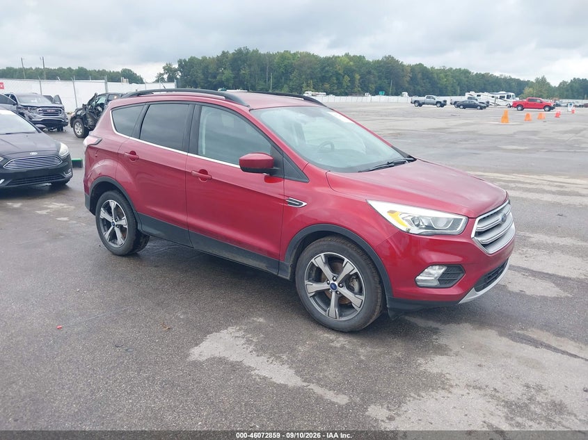 2017 FORD ESCAPE SE | 1FMCU0GD7HUB00672 | UPCARS