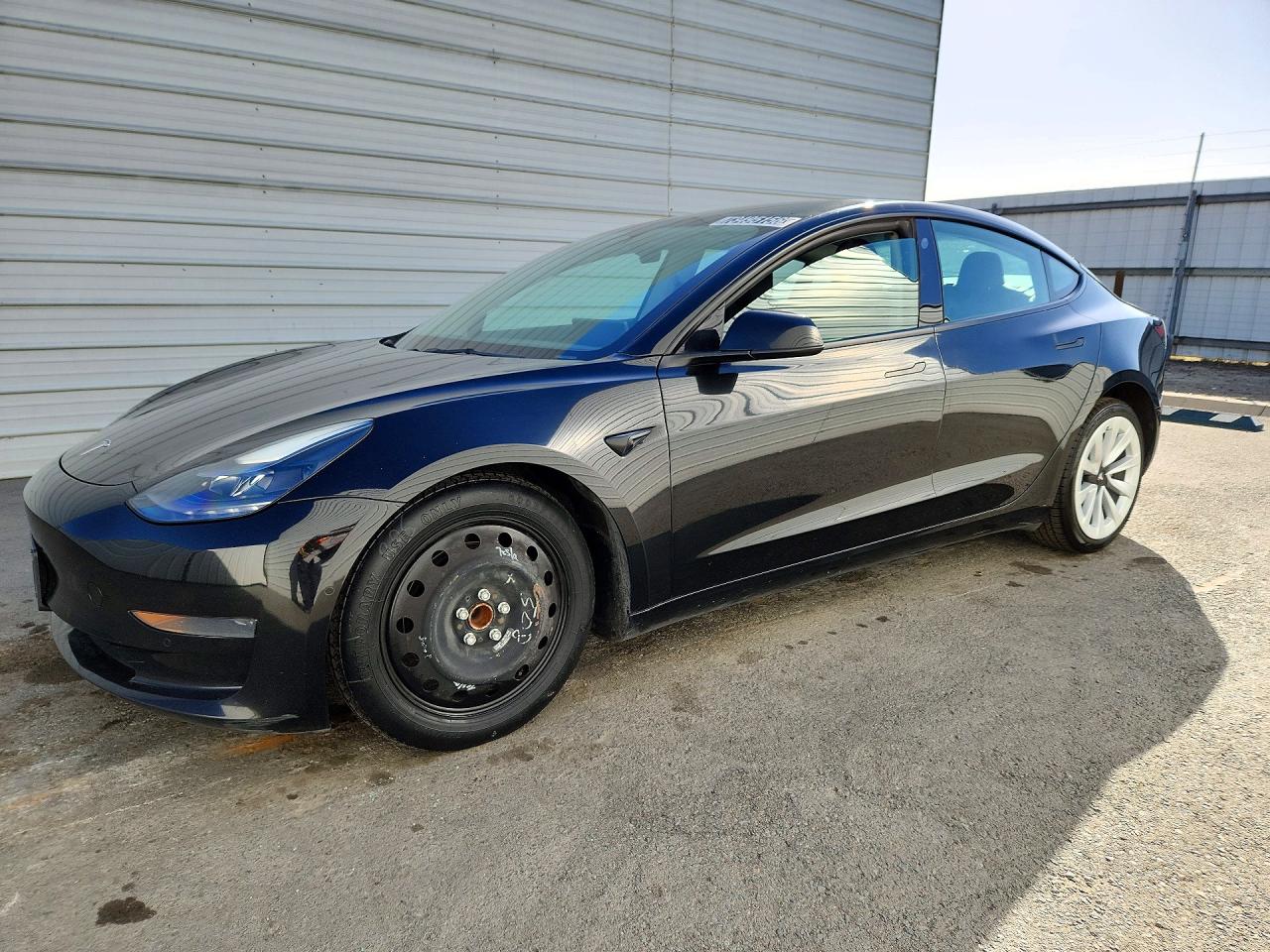 2022 TESLA MODEL 3 | 5YJ3E1EA9NF303888 | UPCARS