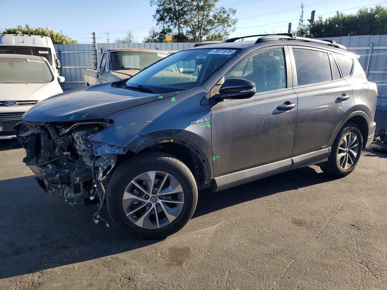 2017 TOYOTA RAV4 XLE | JTMRJREVXHD069957 | UPCARS