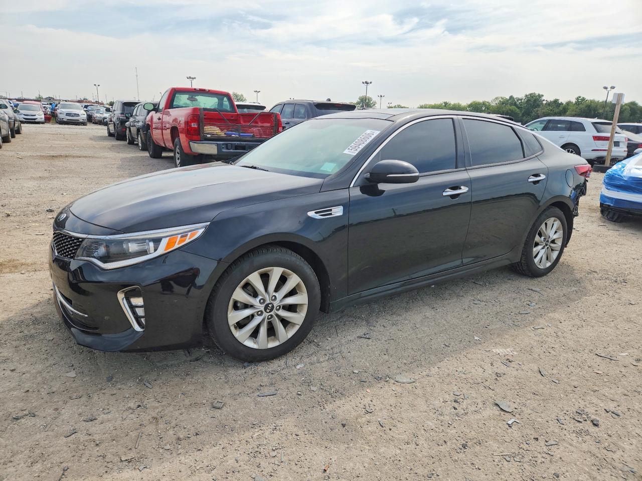 2018 KIA OPTIMA S | 5XXGT4L30JG214053 | UPCARS