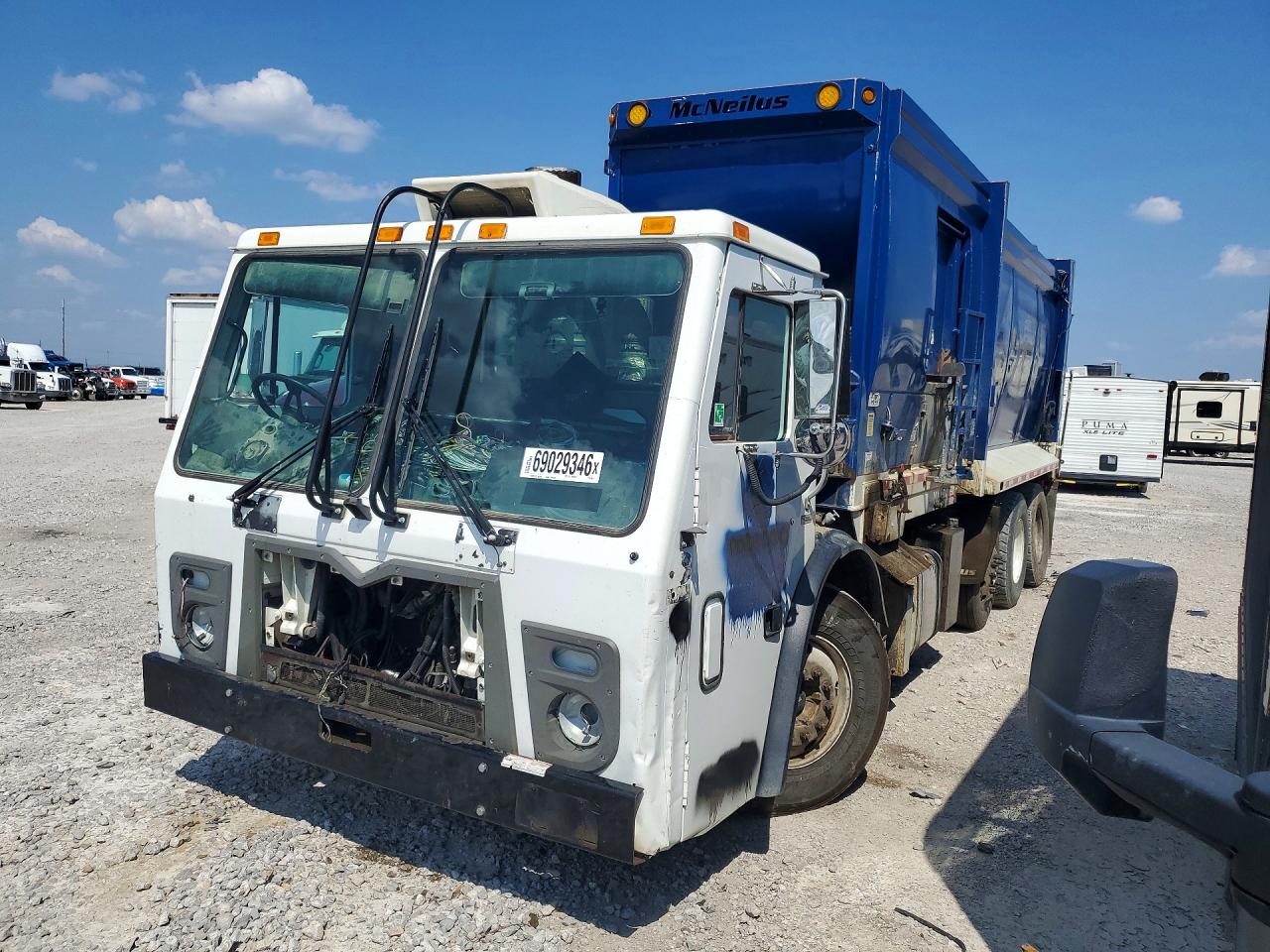 2015 MACK 600 LEU600 | 1M2AU04C0FM009212 | UPCARS