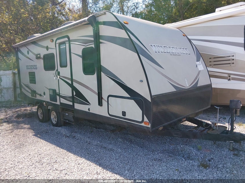 2015 HEARTLAND WILDERNESS | 5SFNB2626FE296395 | UPCARS