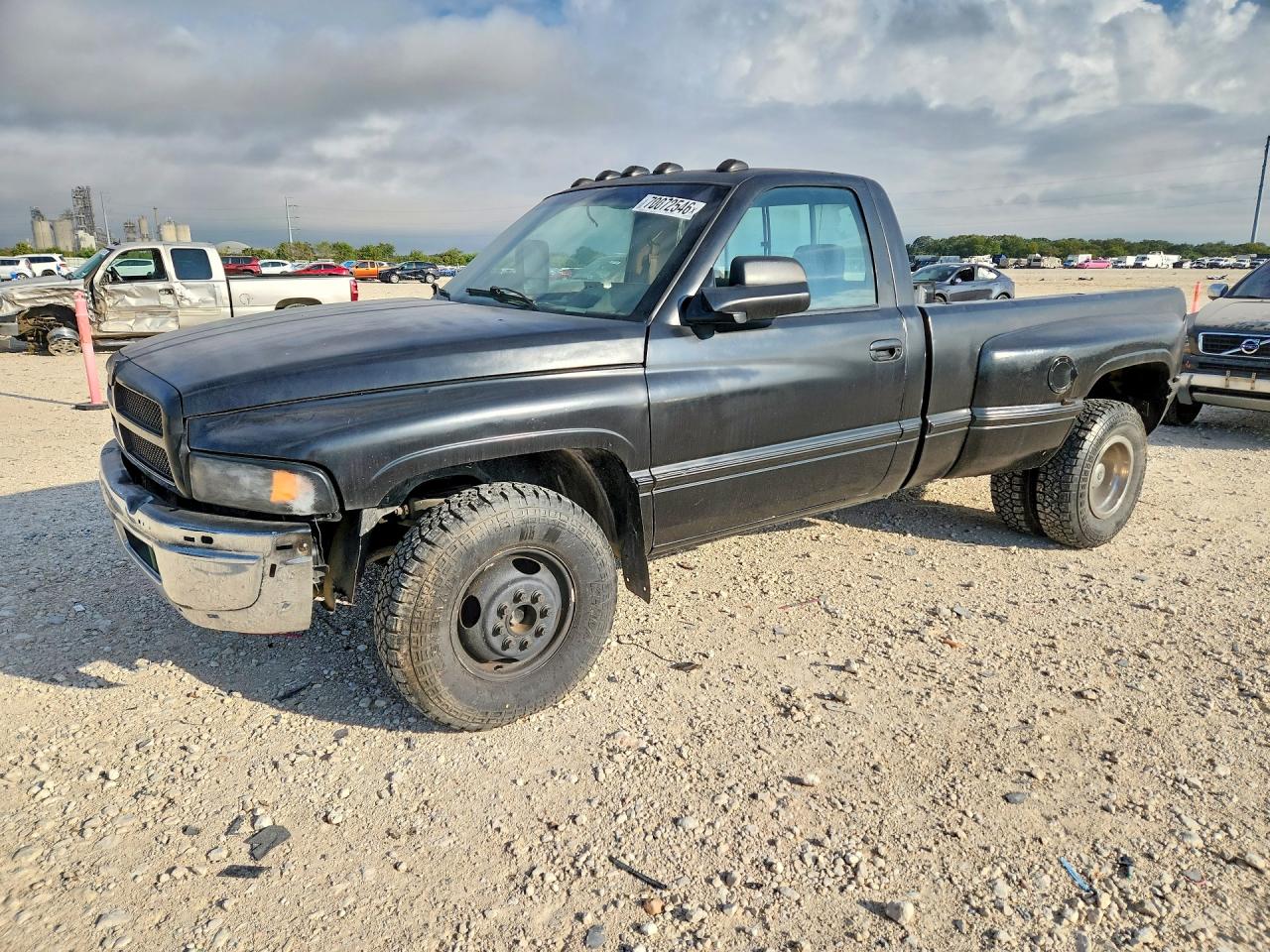 1997 DODGE RAM 3500 | 1B7MC36W8VJ555611 | UPCARS
