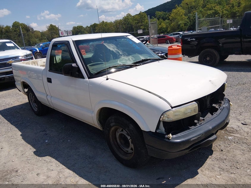 2003 CHEVROLET S-10 | 1GCCS14H238237186 | UPCARS