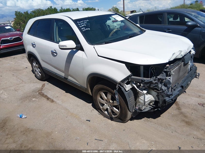 2012 KIA SORENTO LX | 5XYKT3A13CG267138 | UPCARS
