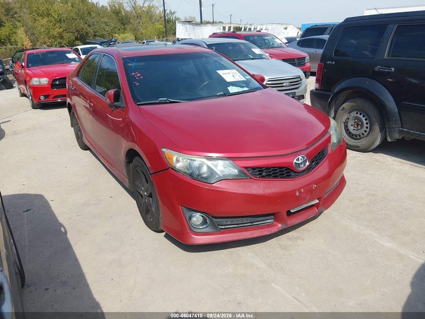 2013 TOYOTA CAMRY SE | 4T1BF1FK4DU686088 | UPCARS